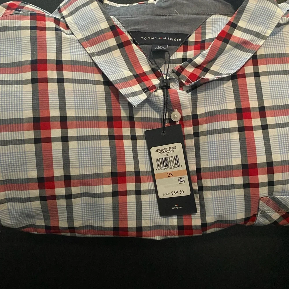 Tommy Hilfiger Women’s 2X Plus size long sleeve cotton button down.. NWT - Picture 3 of 3